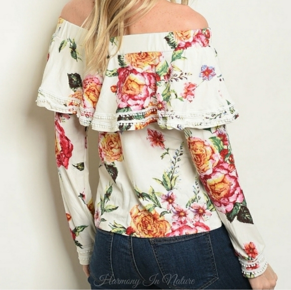 Soft Ivory Off Shoulder Floral Top - Picture 4 of 5